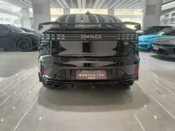 2023 Lynk & Co 05 с пробегом 20 000 км