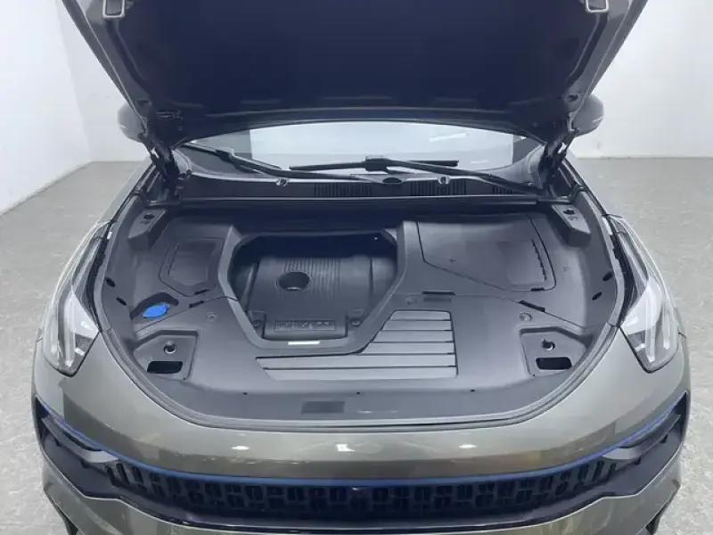 2020 Lynk & Co 05 с пробегом 73 000 км