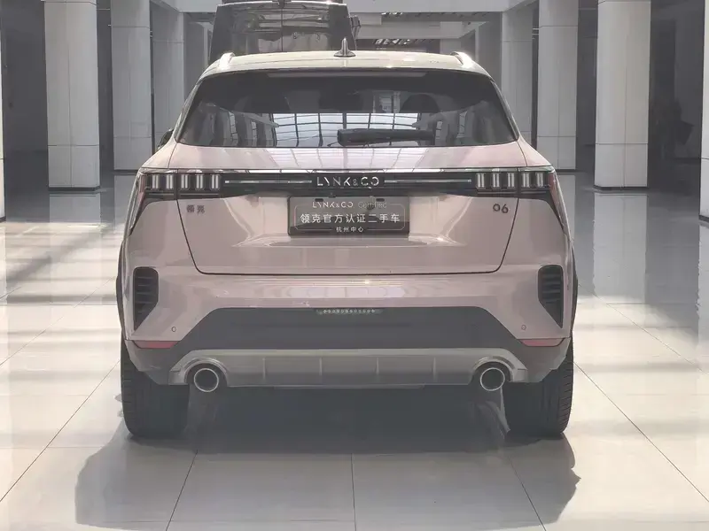 2023 Lynk & Co 06 с пробегом 23 000 км
