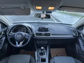 2016 Mazda Axela с пробегом 150 000 км