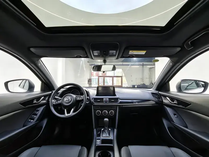 2021 Mazda CX-4 с пробегом 39 000 км