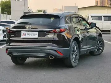 2020 Mazda CX-4 с пробегом 33 000 км