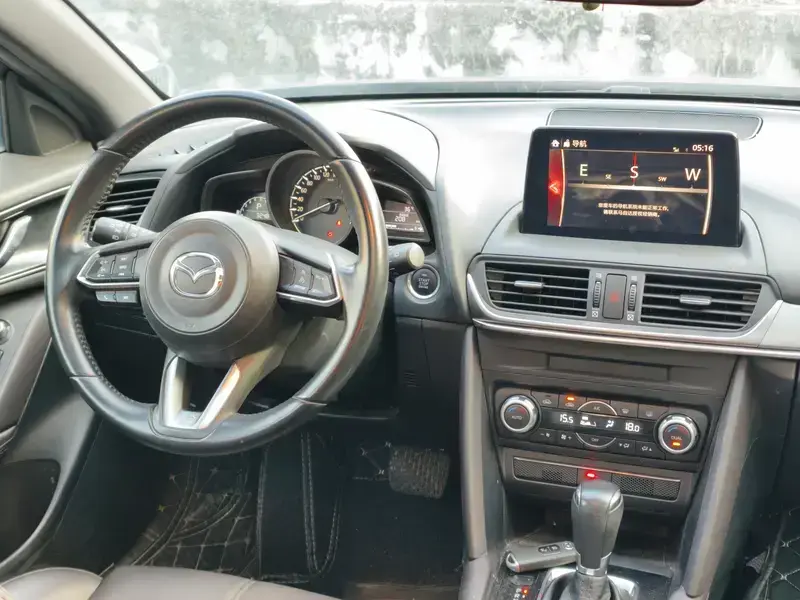2020 Mazda CX-4 с пробегом 33 000 км