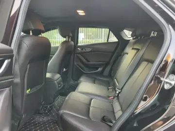 2020 Mazda CX-4 с пробегом 33 000 км