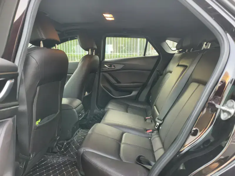 2020 Mazda CX-4 с пробегом 33 000 км
