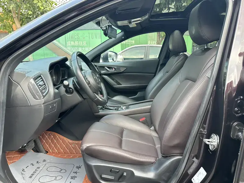 2020 Mazda CX-4 с пробегом 95 000 км