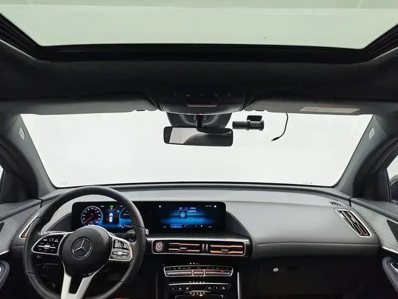 2020 Mercedes-Benz EQC с пробегом 51 000 км
