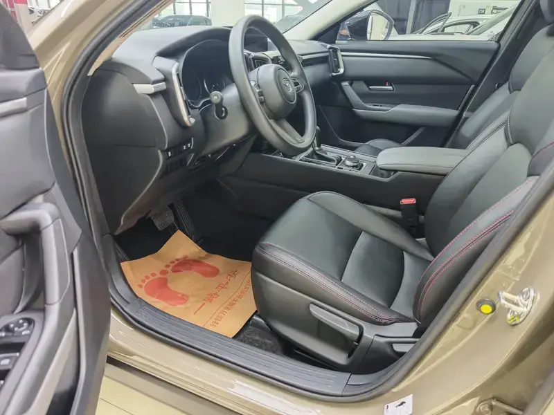 2023 Mazda CX-50 с пробегом 18 000 км