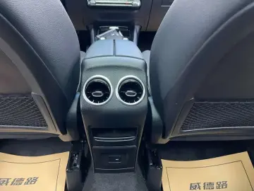 2023 Mercedes-Benz GLA с пробегом 17 500 км