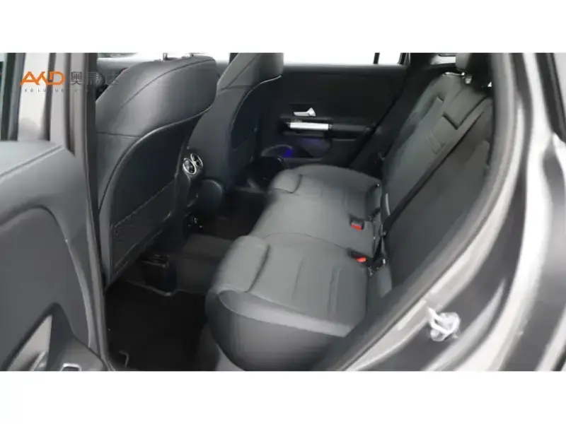 2023 Mercedes-Benz GLA с пробегом 42 000 км