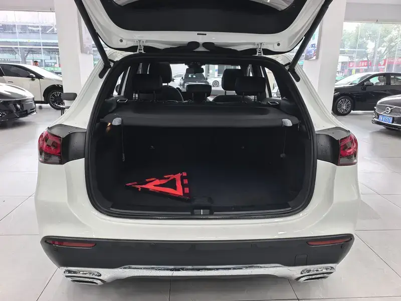 2023 Mercedes-Benz GLA с пробегом 53 000 км