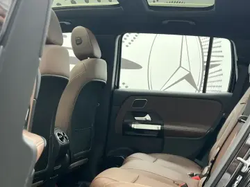 2025 Mercedes-Benz EQB с пробегом 14 000 км