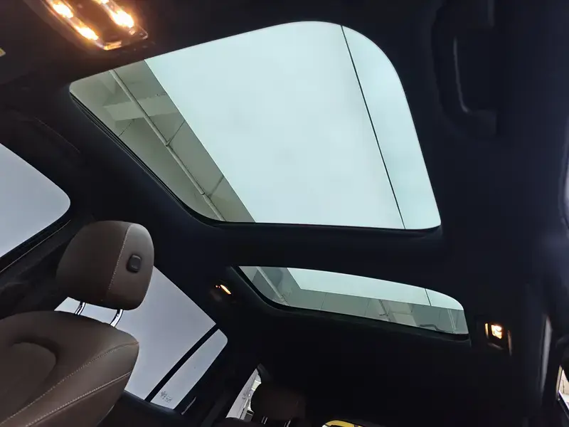 2025 Mercedes-Benz EQB с пробегом 38 800 км