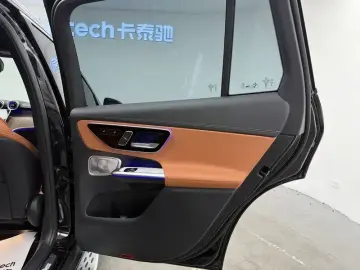 2026 Mercedes-Benz GLC с пробегом 2 600 км