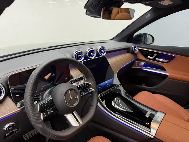 2026 Mercedes-Benz GLC с пробегом 2 600 км