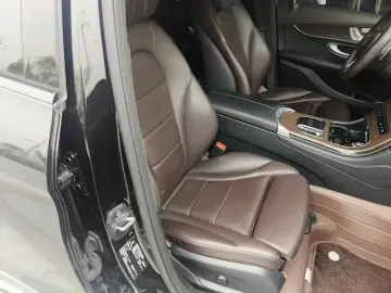 2022 Mercedes-Benz GLC с пробегом 125 900 км