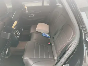 2022 Mercedes-Benz GLC с пробегом 125 900 км