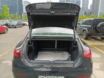 2025 Mercedes-Benz EQE с пробегом 100 км