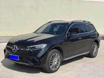 2025 Mercedes-Benz GLC с пробегом 29 000 км