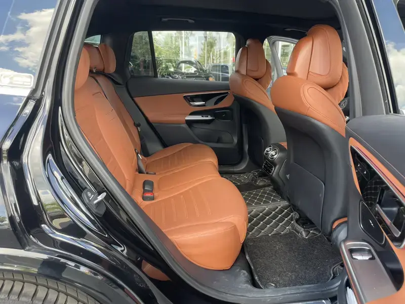 2024 Mercedes-Benz GLC с пробегом 59 500 км