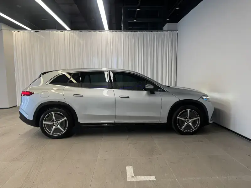 2023 Mercedes-Benz EQS SUV с пробегом 67 900 км