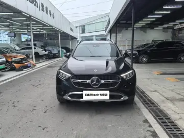 2023 Mercedes-Benz GLC с пробегом 32 000 км