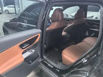2023 Mercedes-Benz GLC с пробегом 32 000 км