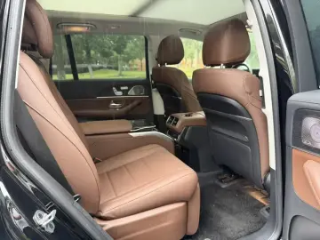 2024 Mercedes-Benz GLS с пробегом 30 000 км