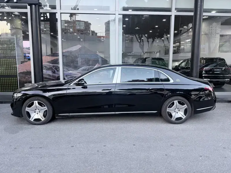 2024 Mercedes-Benz Maybach S-Класс с пробегом 11 000 км