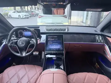 2024 Mercedes-Benz Maybach S-Класс с пробегом 11 000 км