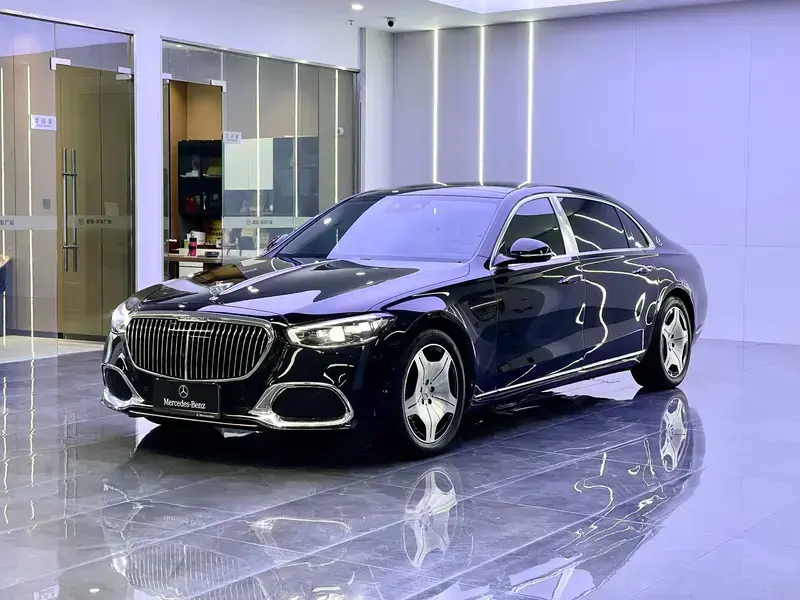 2025 Mercedes-Benz Maybach S-Класс с пробегом 9 700 км