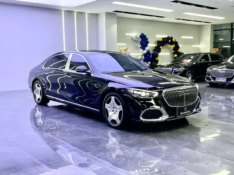 2025 Mercedes-Benz Maybach S-Класс с пробегом 9 700 км