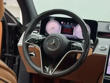 2025 Mercedes-Benz Maybach S-Класс с пробегом 17 700 км