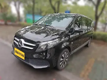 2023 Mercedes-Benz Vito с пробегом 33 400 км