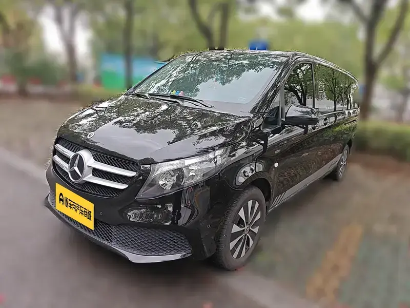 2023 Mercedes-Benz Vito с пробегом 33 400 км