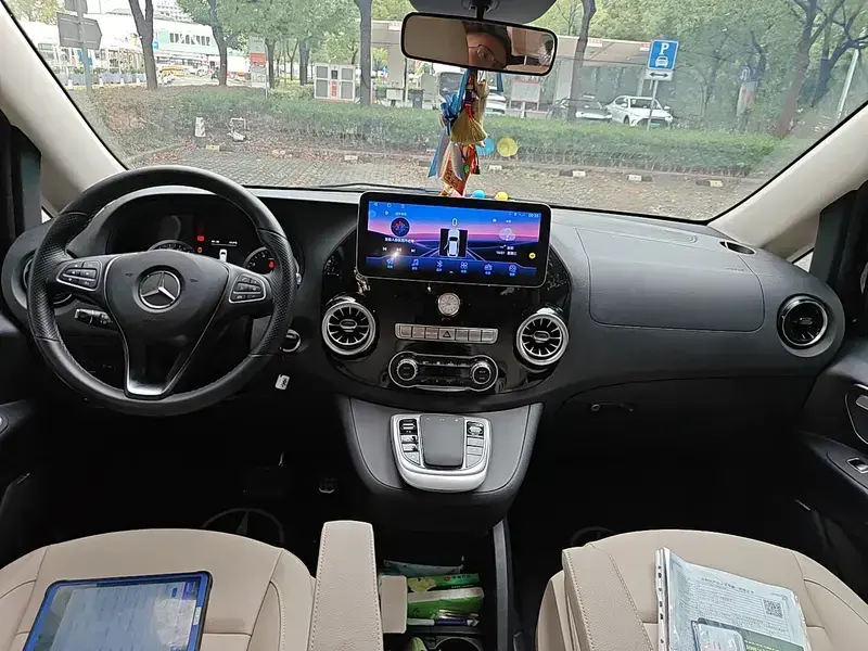 2023 Mercedes-Benz Vito с пробегом 33 400 км