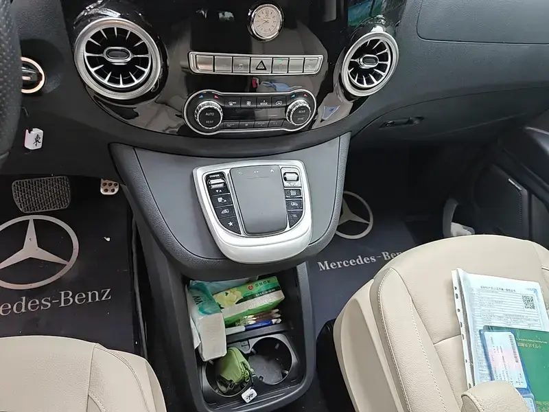 2023 Mercedes-Benz Vito с пробегом 33 400 км