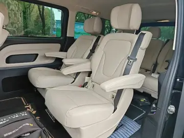 2023 Mercedes-Benz Vito с пробегом 33 400 км