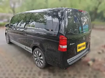 2023 Mercedes-Benz Vito с пробегом 33 400 км