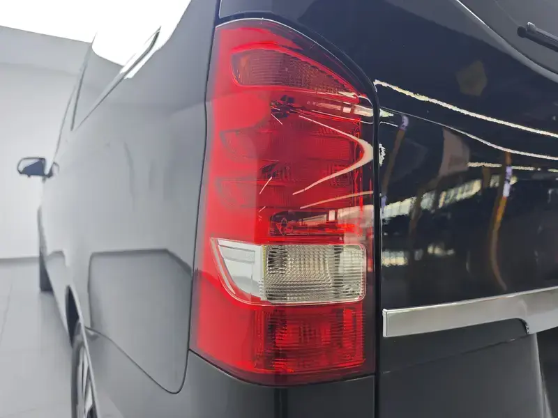 2021 Mercedes-Benz Vito с пробегом 50 300 км