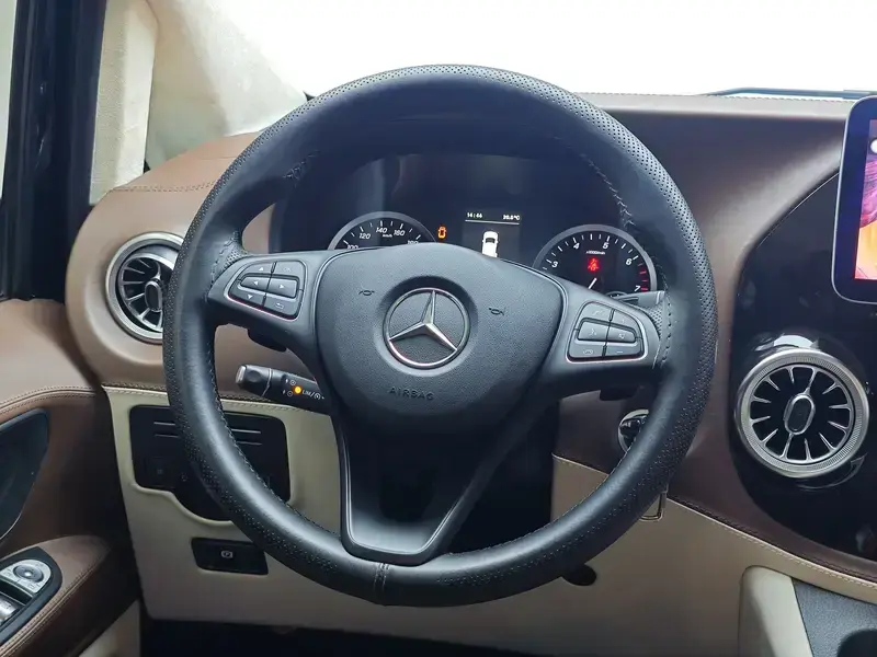 2021 Mercedes-Benz Vito с пробегом 50 300 км
