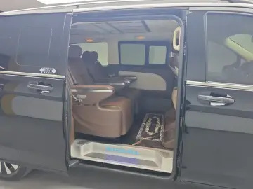 2021 Mercedes-Benz Vito с пробегом 50 300 км
