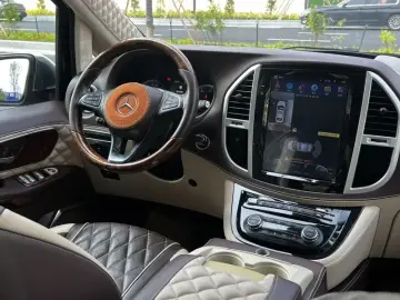 2020 Mercedes-Benz Vito с пробегом 74 000 км