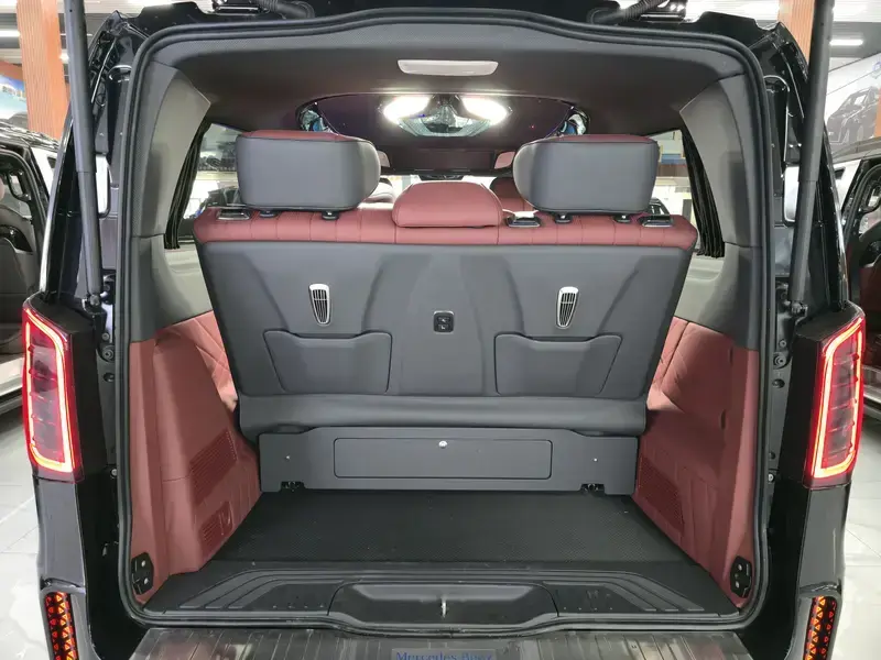 2025 Mercedes-Benz Vito с пробегом 23 000 км