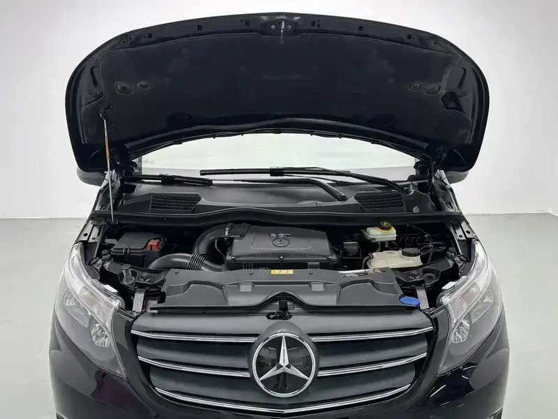 2021 Mercedes-Benz Vito с пробегом 127 100 км
