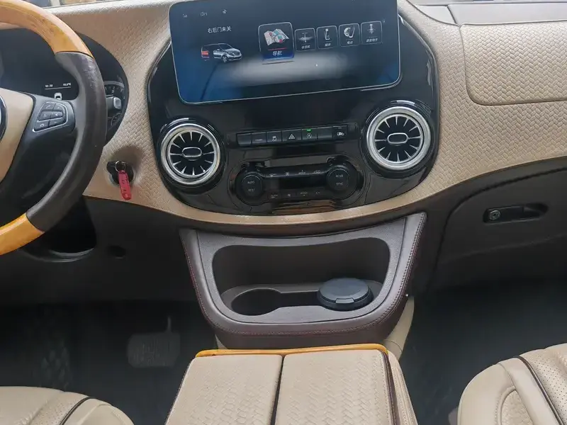 2021 Mercedes-Benz Vito с пробегом 80 900 км