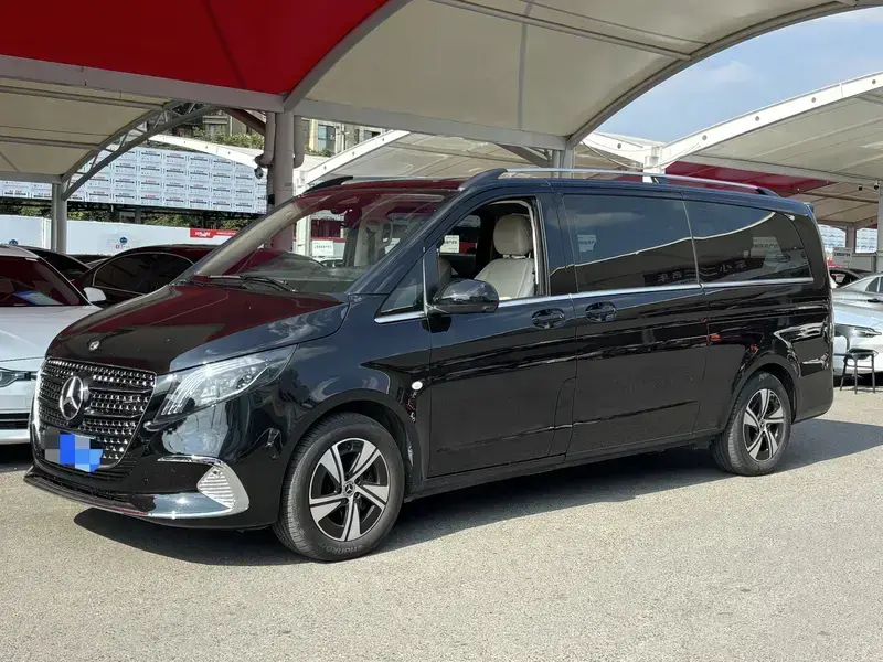 2024 Mercedes-Benz Vito с пробегом 15 000 км