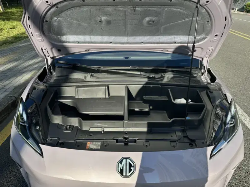 2026 MG 4 EV с пробегом 21 200 км