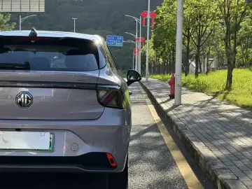 2026 MG 4 EV с пробегом 21 200 км