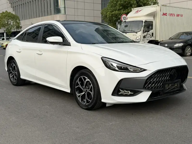 2023 MG 5 Scorpio с пробегом 38 000 км